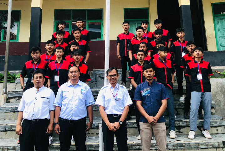 Foto Otomotif Mobil 1